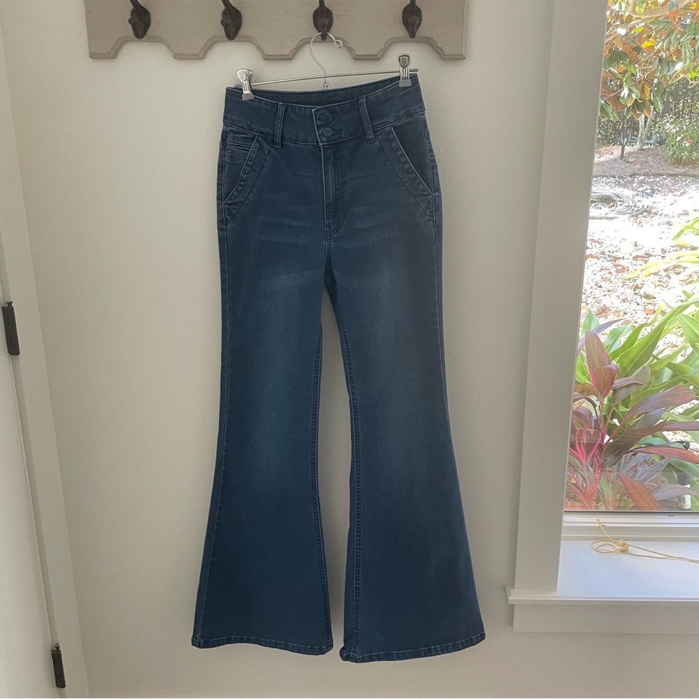 Women's Blue Flared Jeans